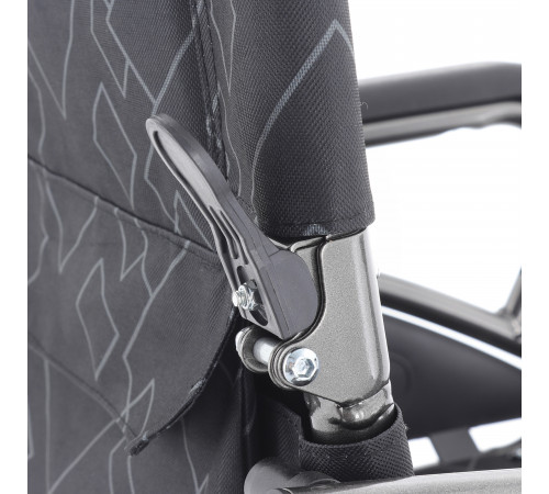 Кресло-коляска электрическая Med-Mos ТH-802